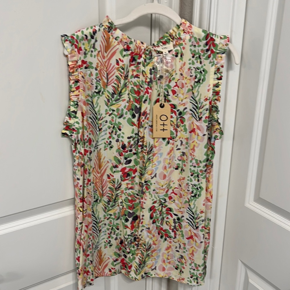 Boutique blouse from Ott.  Women’s size xlarge.  New with tags